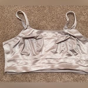 Ruby Ribbon Demi. Size 42 Original